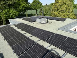 7,28 kWp Solaranlage Flachdach - Modulfeld 1+2