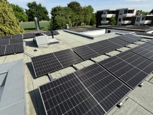 7,28 kWp Solaranlage Flachdach - Modulfeld 1